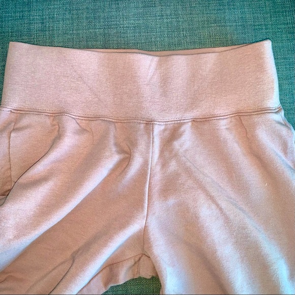 NWT ALO YOGA SMOKY QUARTZ Super Soft Solar legging - Picture 6 of 10